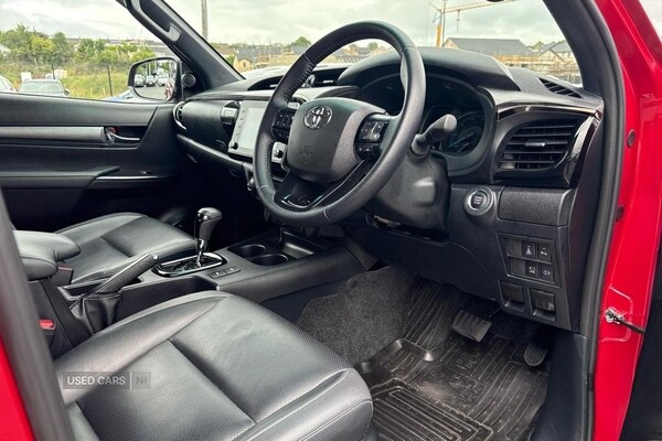 Used Toyota Hilux 2024 for sale - 76562917: Photo 5