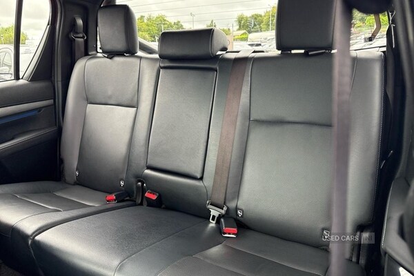 Used Toyota Hilux 2024 for sale - 76562917: Photo 9