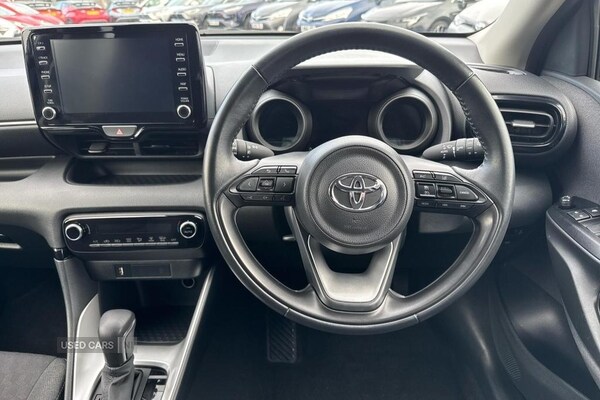 Used Toyota Yaris 2022 for sale - 76110097: Photo 5