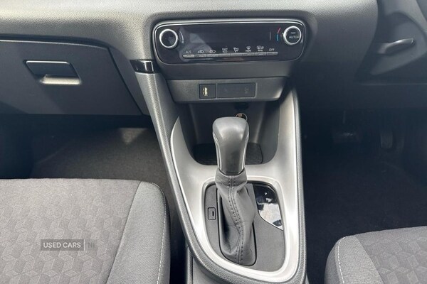 Used Toyota Yaris 2022 for sale - 76110097: Photo 8