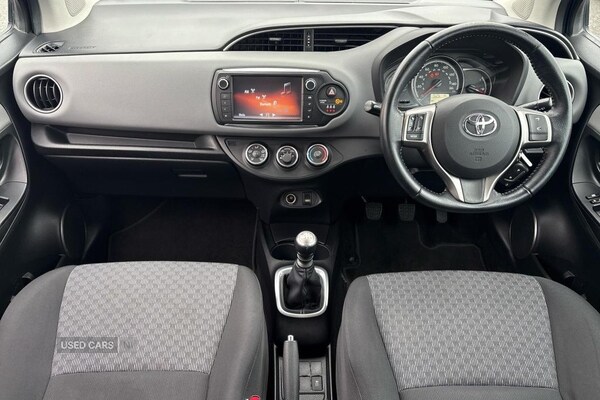 Used Toyota Yaris 2015 for sale - 76240468: Photo 11