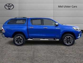 Used Toyota Hilux 2017 for sale - 79000263: Photo