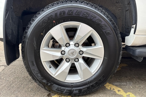 Used Toyota Land Cruiser 2023 for sale - 76562901: Photo 17