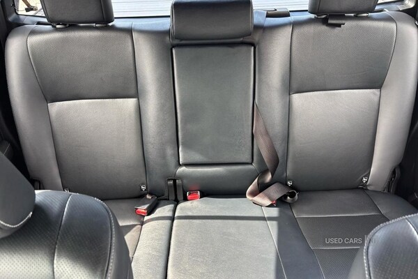 Used Toyota Hilux 2023 for sale - 76562607: Photo 12