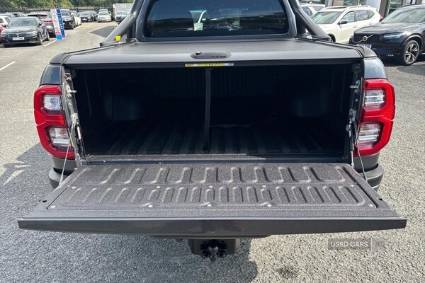 Used Toyota Hilux 2023 for sale - 76562607: Photo 14