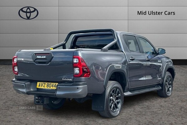 Used Toyota Hilux 2023 for sale - 76562607: Photo 2