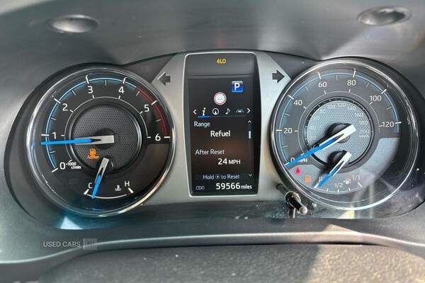 Used Toyota Hilux 2023 for sale - 76562607: Photo 8