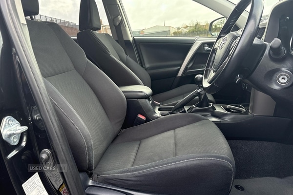 Used Toyota RAV4 2016 for sale - 77893412: Photo 6