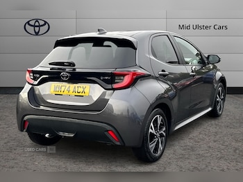 Used Toyota Yaris 2024 for sale - 76671779: Photo