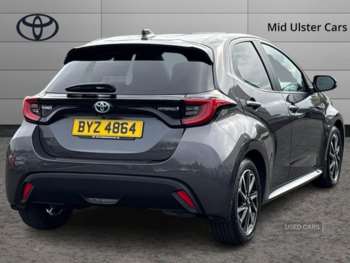 Used Toyota Yaris 2022 for sale - 74969877: Photo