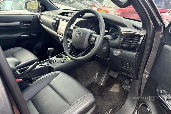 Used Toyota Hilux 2025 for sale - 76562955: Photo 3