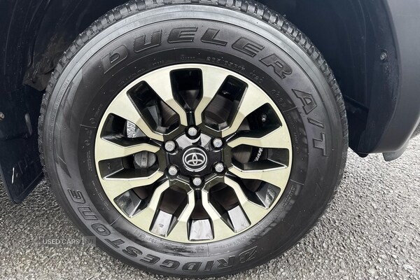 Used Toyota Hilux 2023 for sale - 77456789: Photo 17