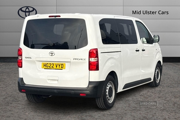 Used Toyota PROACE CITY Verso 2022 for sale - 76562618: Photo 2