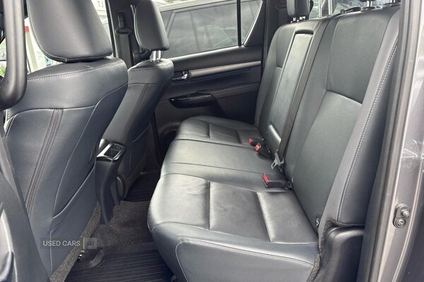 Used Toyota Hilux 2023 for sale - 76562905: Photo 10