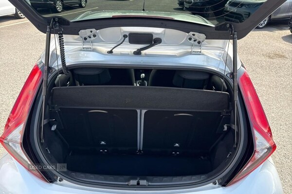 Used Toyota AYGO 2022 for sale - 75564582: Photo 14