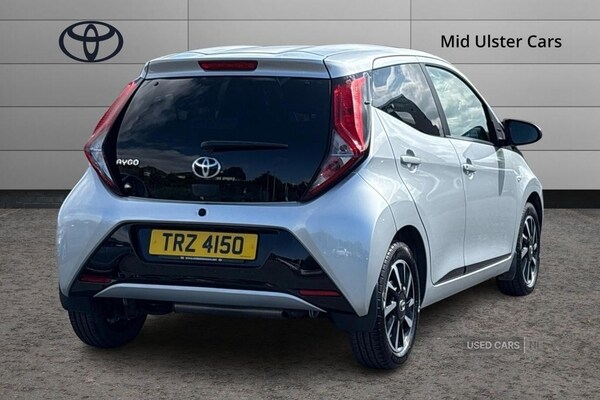 Used Toyota AYGO 2022 for sale - 75564582: Photo 2