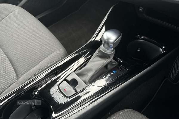 Used Toyota C-HR 2019 for sale - 78008130: Photo 8