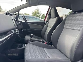 Used Toyota Yaris 2016 for sale - 79670495: Photo