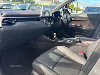 Used Toyota C-HR 2019 for sale - 79610012: Photo