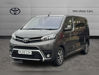 Used Toyota PROACE CITY Verso 2022 for sale - 76562719: Photo