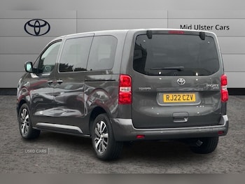 Used Toyota PROACE CITY Verso 2022 for sale - 76562719: Photo