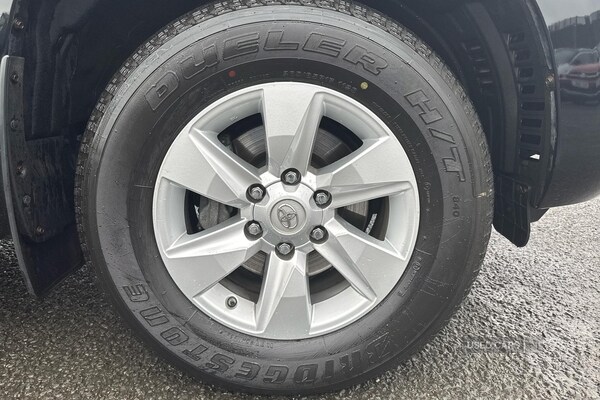 Used Toyota Land Cruiser 2023 for sale - 76743916: Photo 17