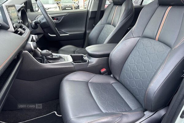 Used Toyota RAV4 2022 for sale - 77192268: Photo 10