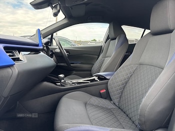 Used Toyota C-HR 2020 for sale - 79427076: Photo