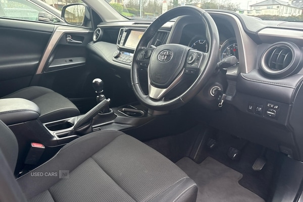 Used Toyota RAV4 2016 for sale - 77306761: Photo 5