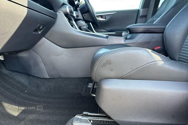 Used Toyota RAV4 2021 for sale - 75578852: Photo 13