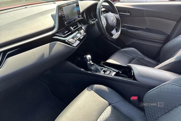 Used Toyota C-HR 2021 for sale - 75590102: Photo 12
