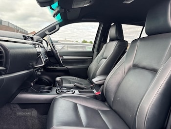 Used Toyota Hilux 2021 for sale - 79338231: Photo