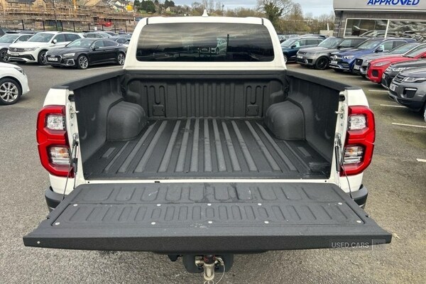 Used Toyota Hilux 2024 for sale - 75533403: Photo 14