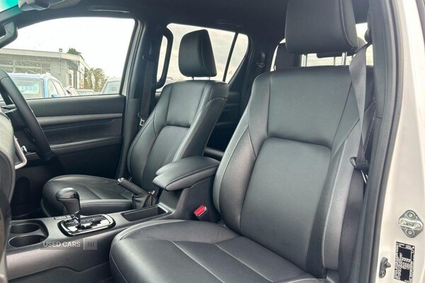 Used Toyota Hilux 2024 for sale - 75533403: Photo 8