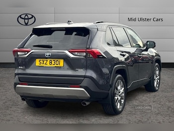 Used Toyota RAV4 2023 for sale - 76201636: Photo 2