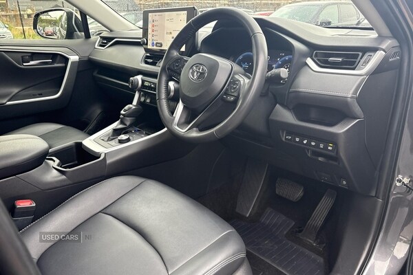 Used Toyota RAV4 2023 for sale - 76201636: Photo 5