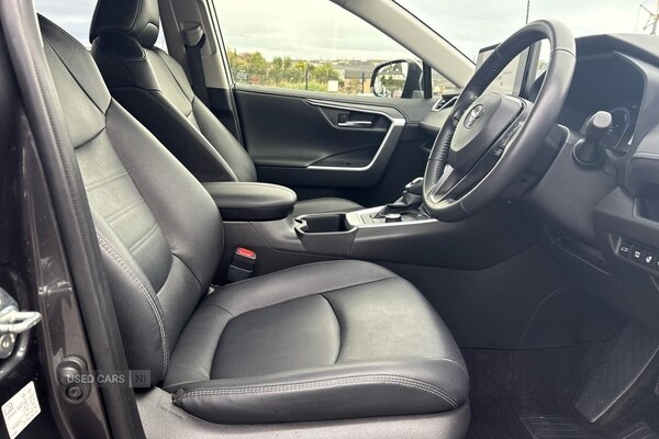 Used Toyota RAV4 2023 for sale - 76201636: Photo 6