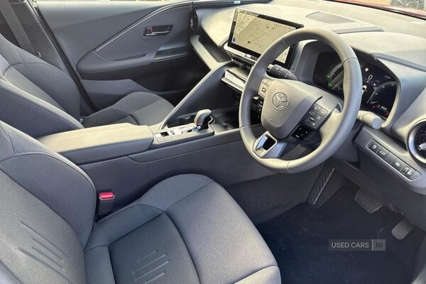 Used Toyota C-HR 2025 for sale - 76458367: Photo 11