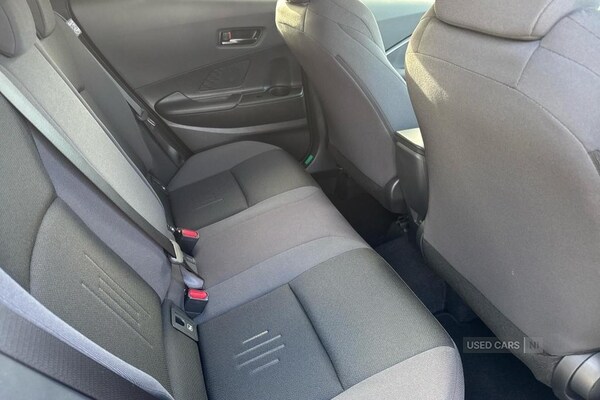 Used Toyota C-HR 2025 for sale - 76458367: Photo 12