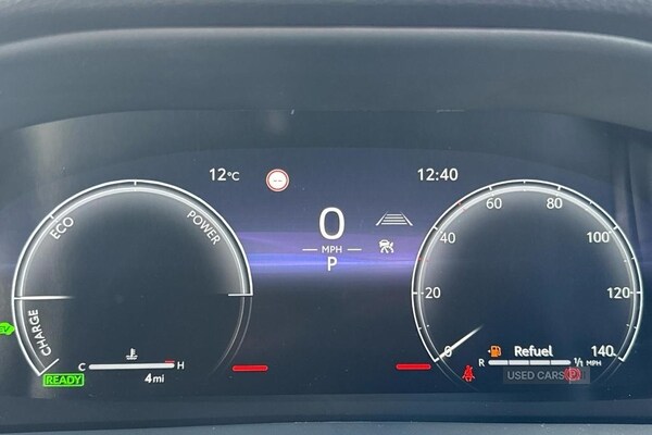 Used Toyota C-HR 2025 for sale - 76458367: Photo 9