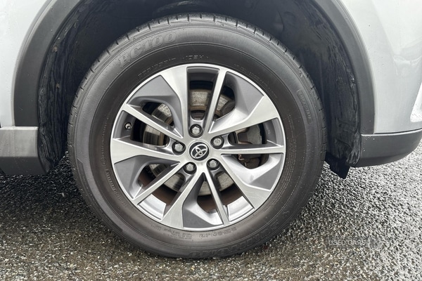 Used Toyota RAV4 2018 for sale - 77280379: Photo 17