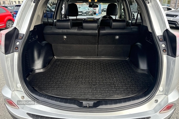 Used Toyota RAV4 2016 for sale - 77884142: Photo 14