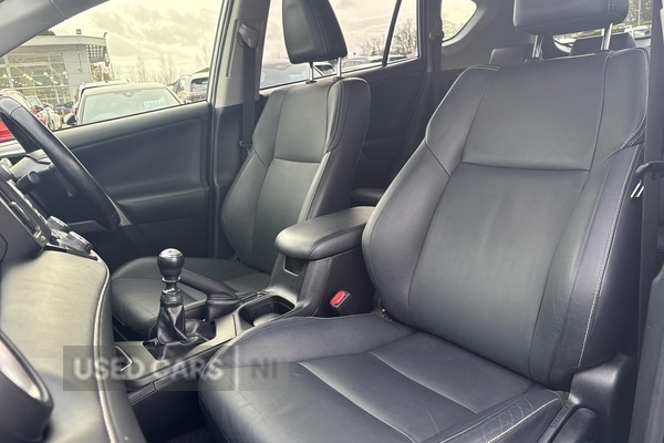 Used Toyota RAV4 2016 for sale - 77884142: Photo 8