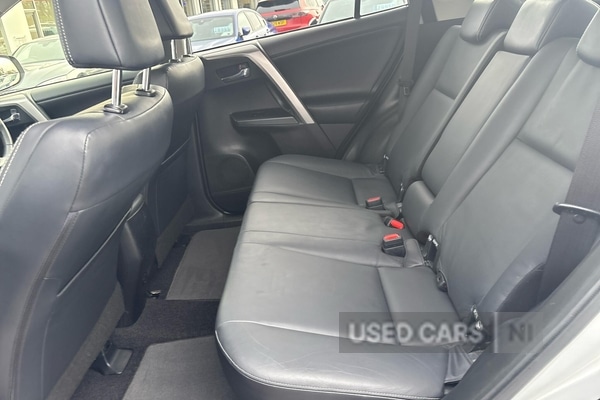 Used Toyota RAV4 2016 for sale - 77884142: Photo 9