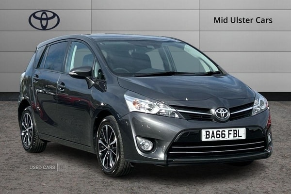 Used Toyota Verso 2017 for sale - 75533440: Photo 1