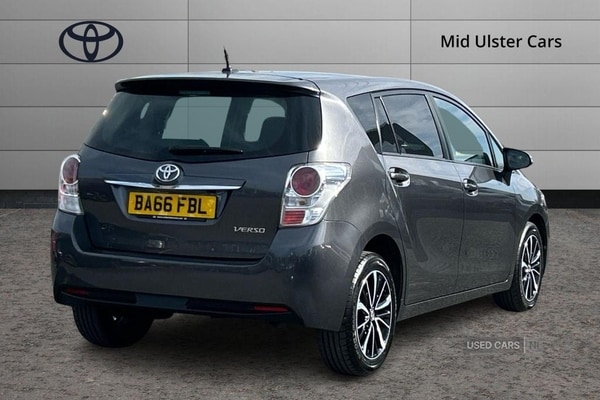Used Toyota Verso 2017 for sale - 75533440: Photo 2