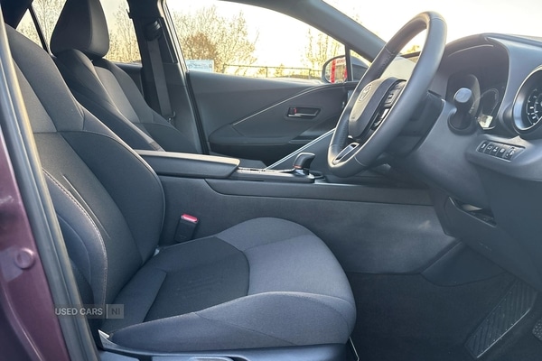 Used Toyota C-HR 2024 for sale - 76850828: Photo 6