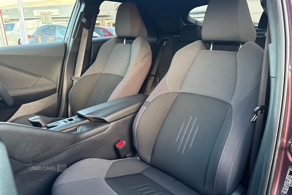 Used Toyota C-HR 2024 for sale - 76850828: Photo 8