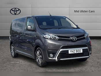 Used Toyota PROACE CITY Verso 2022 for sale - 75533125: Photo