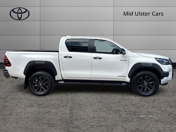 Used Toyota Hilux 2024 for sale - 79013461: Photo